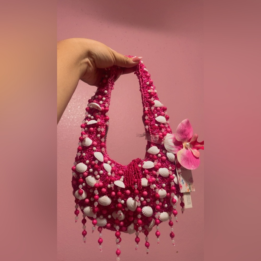 Pink Beaded Shell  Small Shoulder Bag
